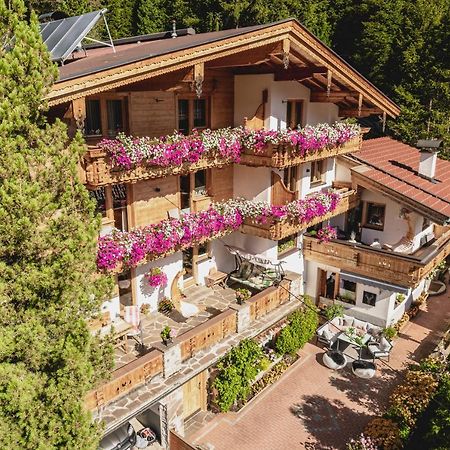 Gaestehaus Waldruh جيرلوس المظهر الخارجي الصورة